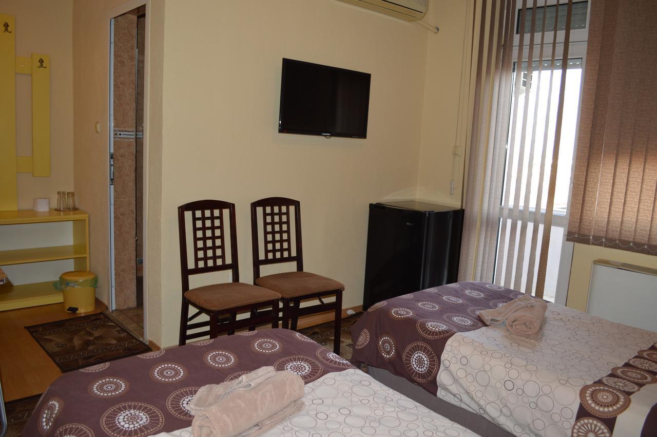 Dionis Hotel بيتريتش المظهر الخارجي الصورة