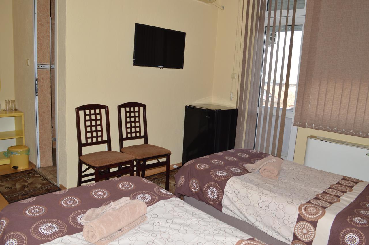 Dionis Hotel بيتريتش المظهر الخارجي الصورة